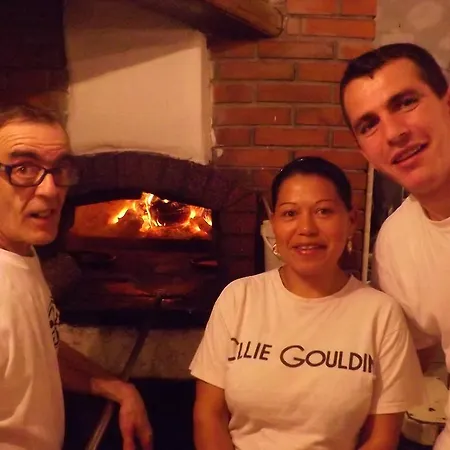 Casa Celestine In Via Orsini Liguria Italy Sleeps 5 *