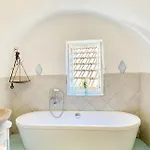 別荘 Casa Celestine In Via Orsini Liguria Italy Sleeps 5 Isolabona
