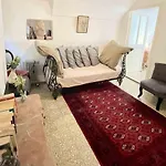 Casa Celestine In Via Orsini Liguria Italy Sleeps 5 *