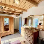 Casa Celestine In Via Orsini Liguria Italy Sleeps 5 * Isolabona