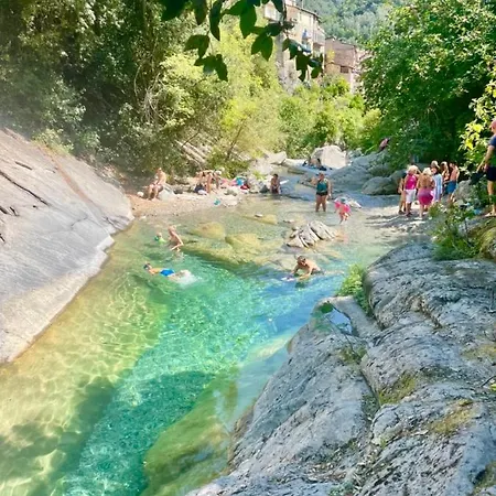 Casa Celestine In Via Orsini Liguria Italy Sleeps 5 * Isolabona