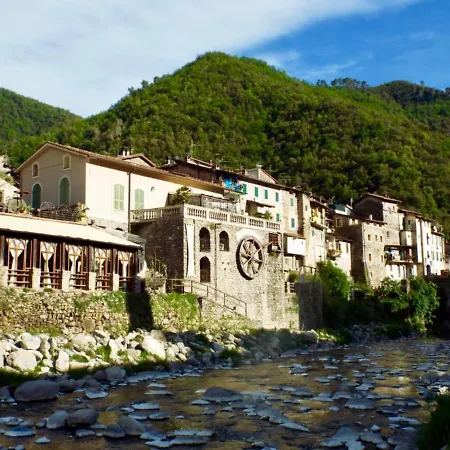Holiday home Casa Celestine In Via Orsini Isolabona Liguria Italy Sleeps 5 *