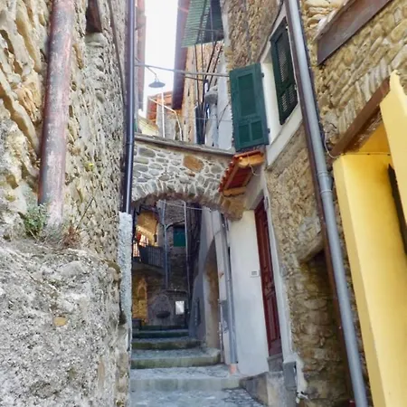Casa Celestine In Via Orsini Isolabona Liguria Italy Sleeps 5