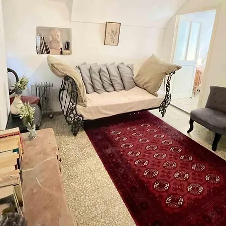 Casa Celestine In Via Orsini Liguria Italy Sleeps 5 *